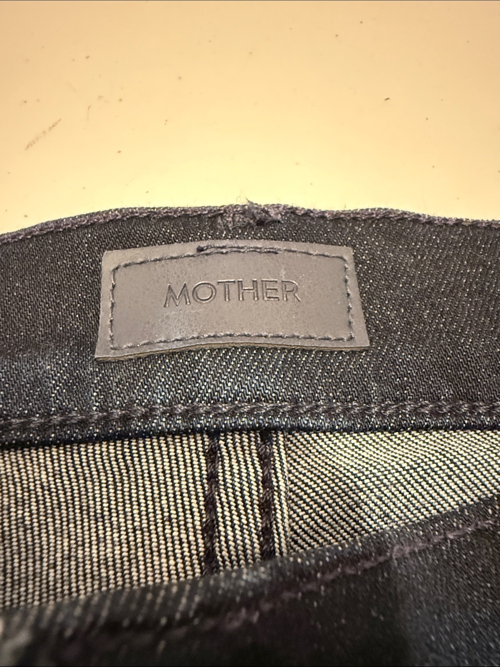 MOTHER Mid Rise Dazzler Ankle Jeans 26 - Picture 4 of 8